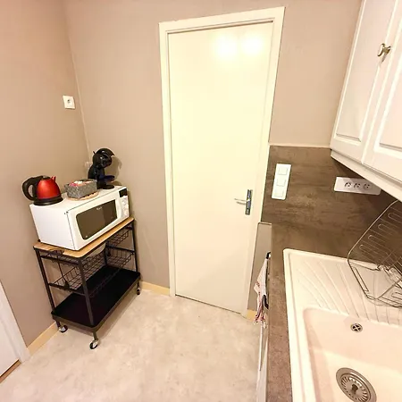 L'evasion, Proche Avec Wifi Et Place De Parking, Foncillon - *