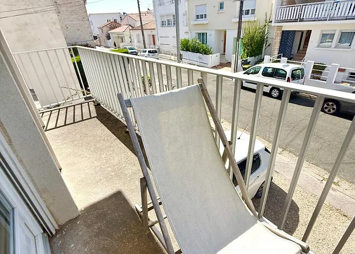 L'evasion, Proche Avec Wifi Et Place De Parking, Foncillon -