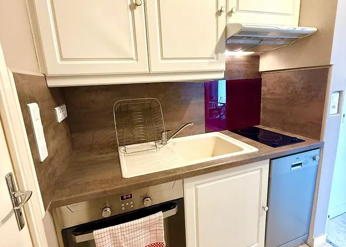 L'evasion, Proche Avec Wifi Et Place De Parking, Foncillon - Apartment